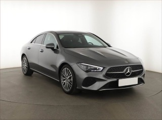 Mercedes-Benz CLA 200, Progressive