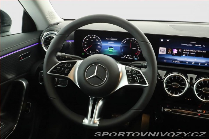Mercedes-Benz CLA 250 e, Progressive, Kamer 2025