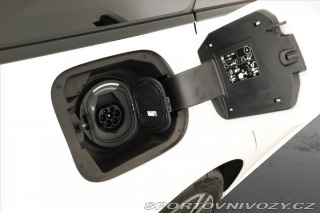 Mercedes-Benz CLA 250 e, Progressive, Kamer 2025