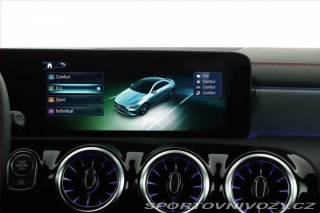 Mercedes-Benz CLA 200, AMG Line, Výhřev, Ka 2025