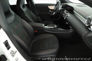 Mercedes-Benz CLA 200, AMG Line, Výhřev, Ka 2025