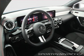 Mercedes-Benz CLA 250 e, AMG, ACC, Výhřev 2025