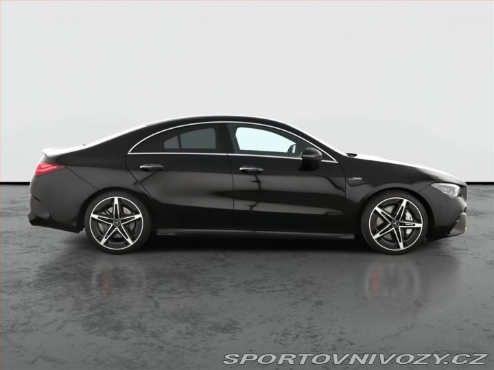 Mercedes-Benz CLA 35 AMG 2024