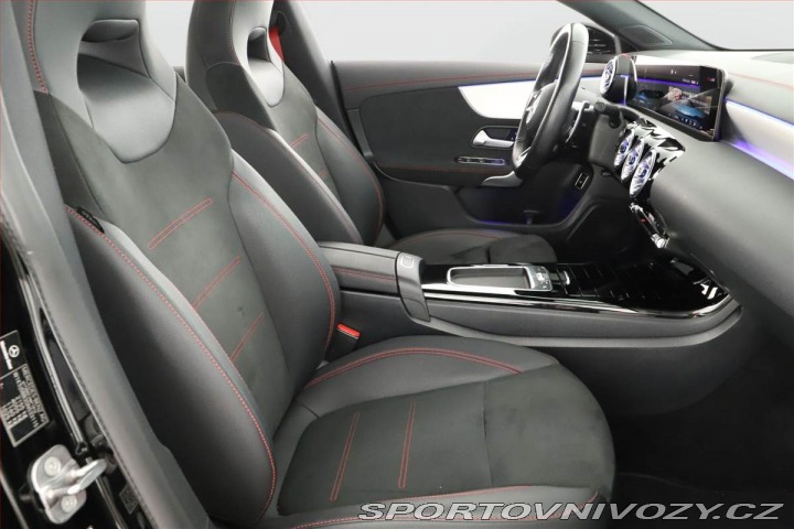 Mercedes-Benz CLA 35 AMG 2024