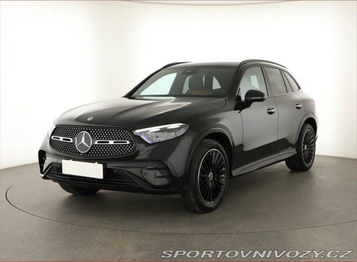Mercedes-Benz Ostatní modely GLC 220 d 4MATIC, AMG Line 2025