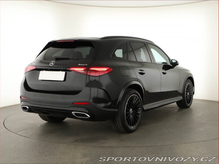 Mercedes-Benz Ostatní modely GLC 220 d 4MATIC, AMG Line 2025