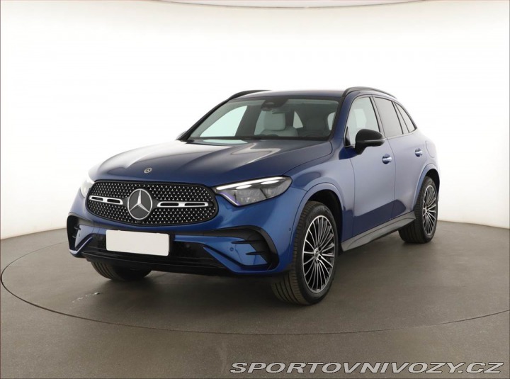 Mercedes-Benz Ostatní modely GLC 300 e 4MATIC, AMG Line 2025