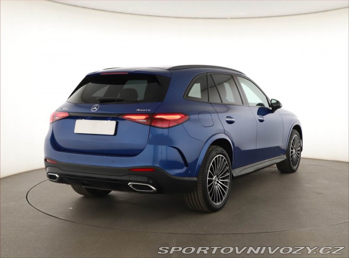 Mercedes-Benz Ostatní modely GLC 300 e 4MATIC, AMG Line 2025