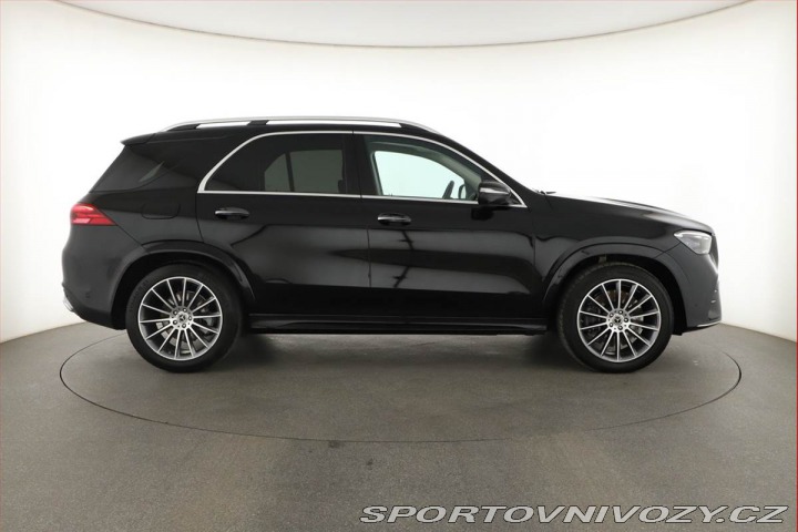 Mercedes-Benz Ostatní modely GLE 450 d, AMG Line, HUD 2024