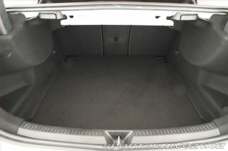 Mercedes-Benz A A 200, AMG Line, Navigace 2025