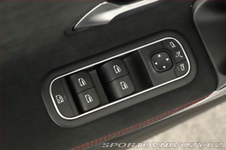 Mercedes-Benz A A 200, AMG Line, Navigace 2025