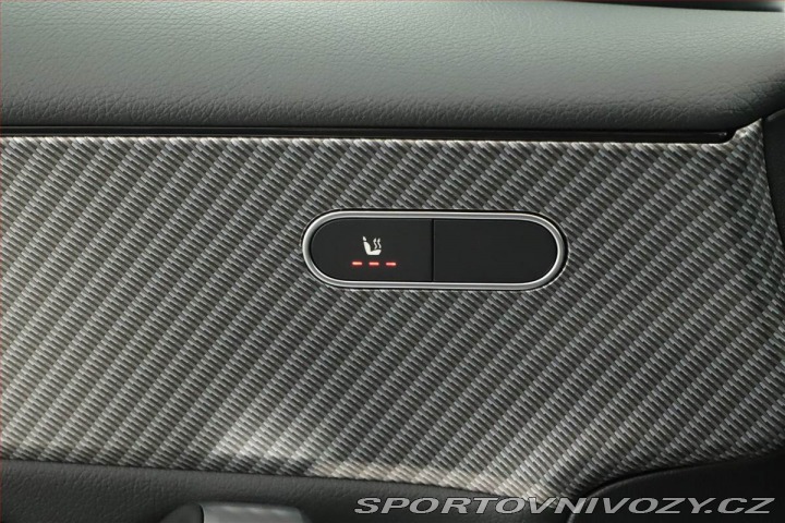 Mercedes-Benz A A 200 2025