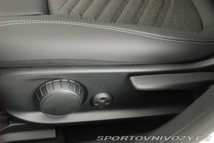 Mercedes-Benz A A 200 2025