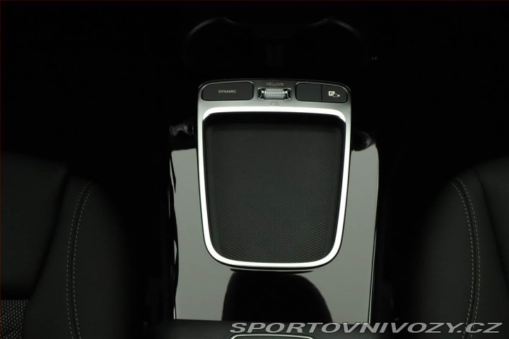 Mercedes-Benz A A 200 2025