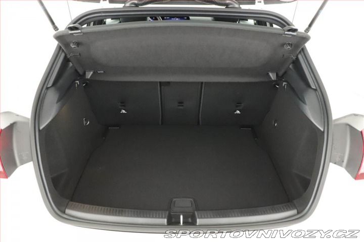 Mercedes-Benz A A 200 2025