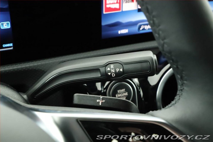 Mercedes-Benz A A 200 2025