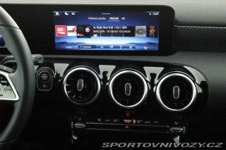 Mercedes-Benz A A 200 2025