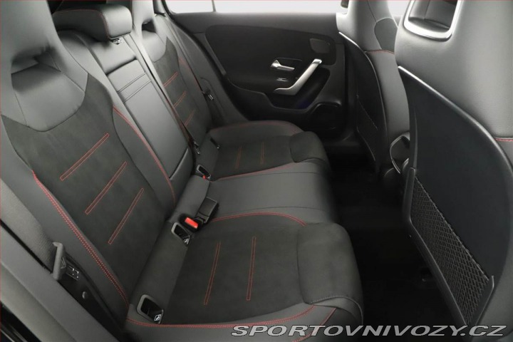 Mercedes-Benz A A 250 e, AMG Line, Naviga 2025