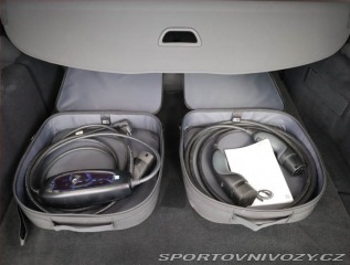 Mercedes-Benz C C 300 e 2023