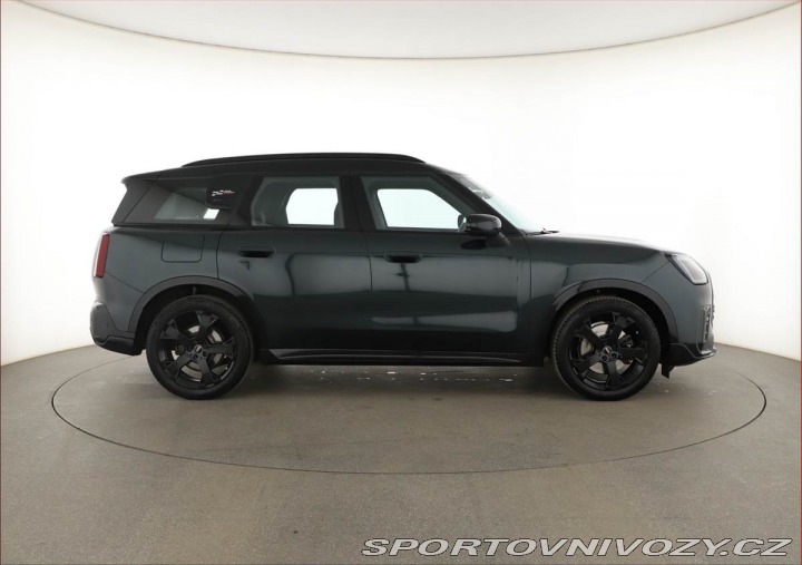 Mini Countryman S All4, Navigace 2025