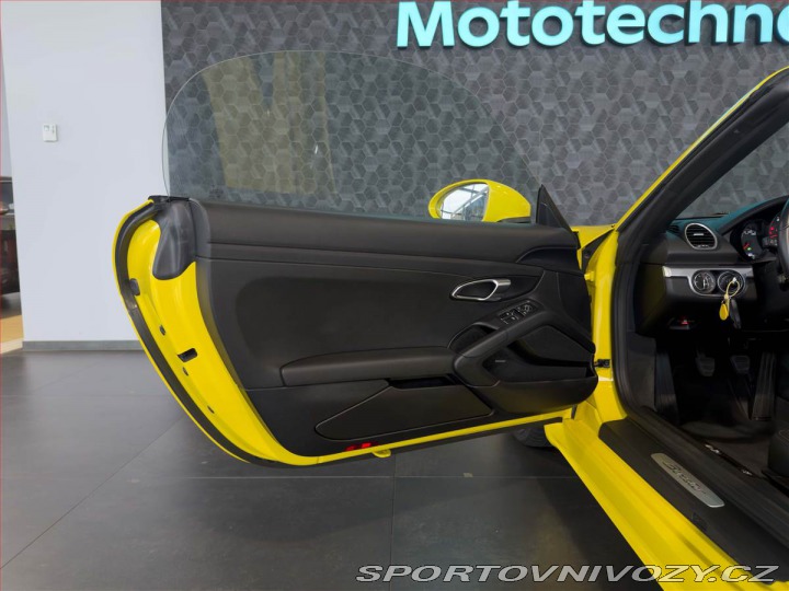Porsche Boxster 718 2019