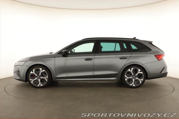 Škoda Octavia RS RS 2.0 TSI, RS 2.0TSI 195 2025