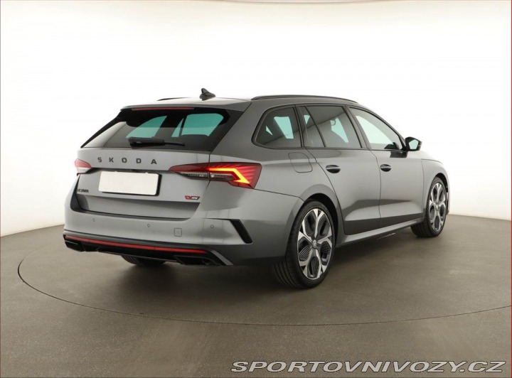 Škoda Octavia RS RS 2.0 TSI, RS, Automat 2025