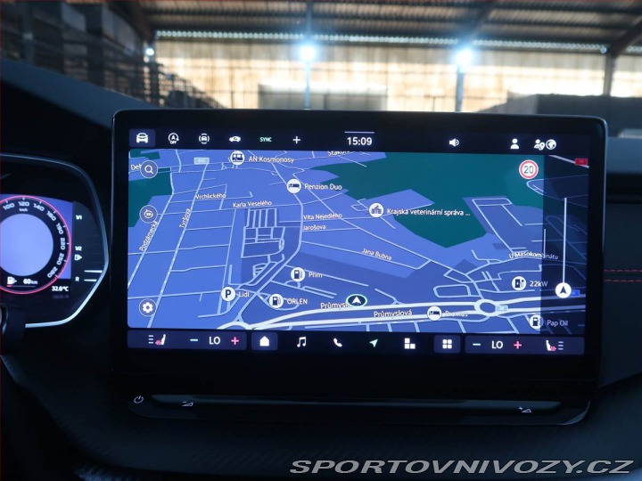 Škoda Octavia RS RS 2.0 TSI, RS, Navigace 2025