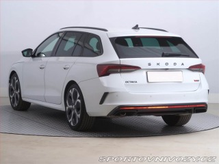 Škoda Octavia RS RS 2.0 TSI, RS, Navigace 2025