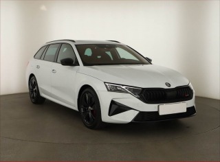 Škoda Octavia RS RS 2.0 TSI, RS, Navigace