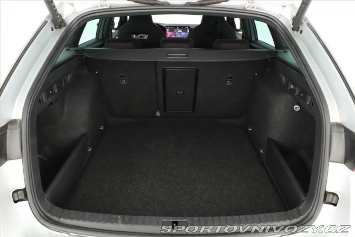 Škoda Octavia RS RS 2.0 TSI, RS, Matrix Fu 2024