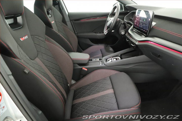 Škoda Octavia RS RS 2.0 TSI, RS, Matrix Fu 2024