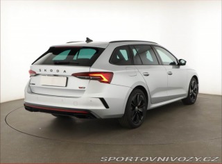 Škoda Octavia RS RS 2.0 TSI, RS, Matrix Fu 2024