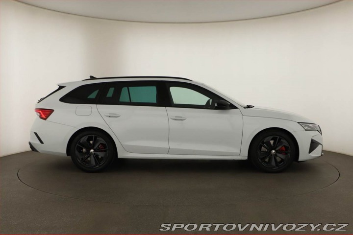 Škoda Octavia RS RS 2.0 TSI, RS, Navigace 2025