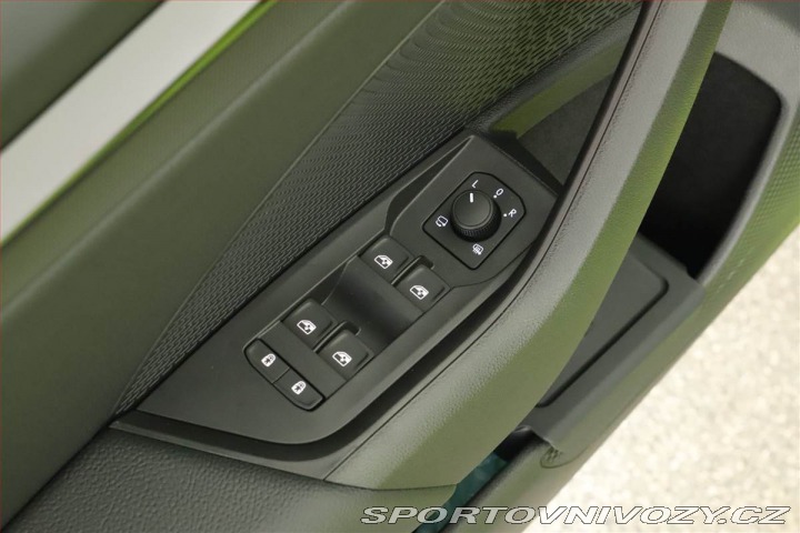 Škoda Octavia RS RS 2.0 TSI, ACC, Matrix 2025
