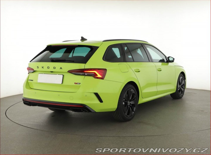 Škoda Octavia RS RS 2.0 TSI, ACC, Matrix 2025