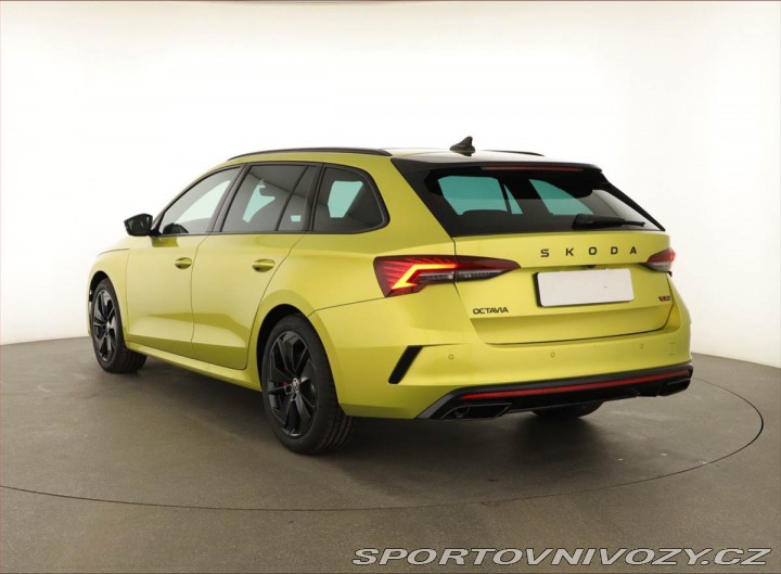 Škoda Octavia RS RS 2.0 TSI, AT, Pano, Kam 2025