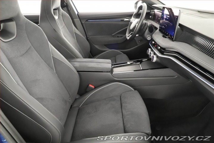 Škoda Superb 2.0 TSI 2025