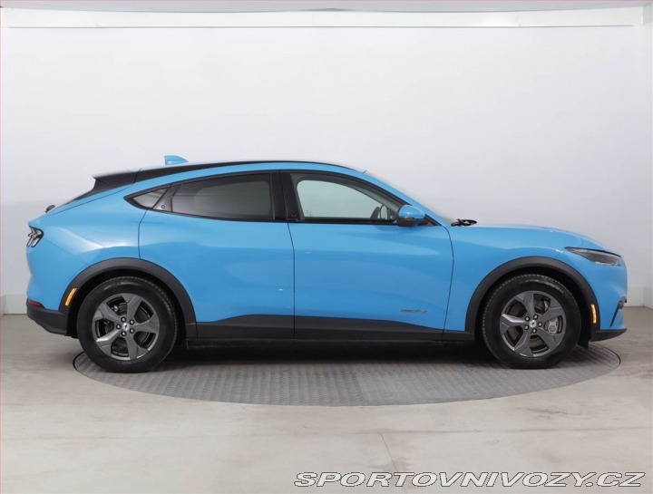 Ford Mustang Mach-E Standard Range RWD 2024