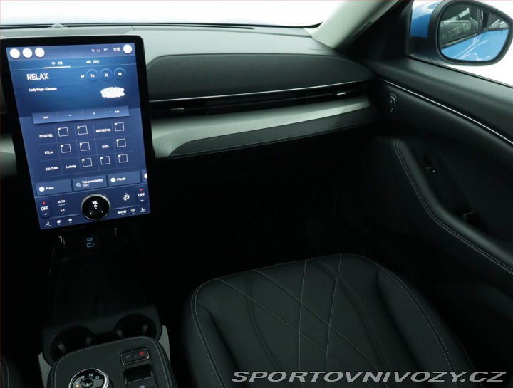 Ford Mustang Mach-E Standard Range RWD 2024