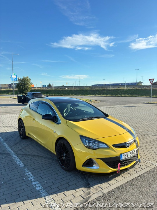 Opel Astra J GTC OPC 2.0 Turbo 206 k 2018