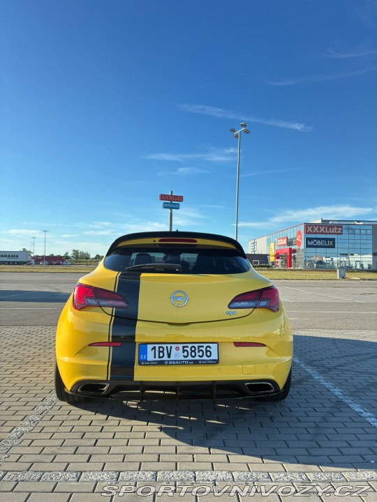 Opel Astra J GTC OPC 2.0 Turbo 206 k 2018