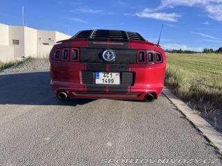 Ford Mustang 3,7 227kw 2012