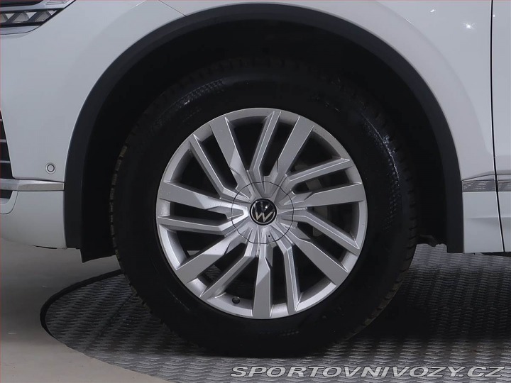 Volkswagen Ostatní modely Touareg 3.0 TDI 2020