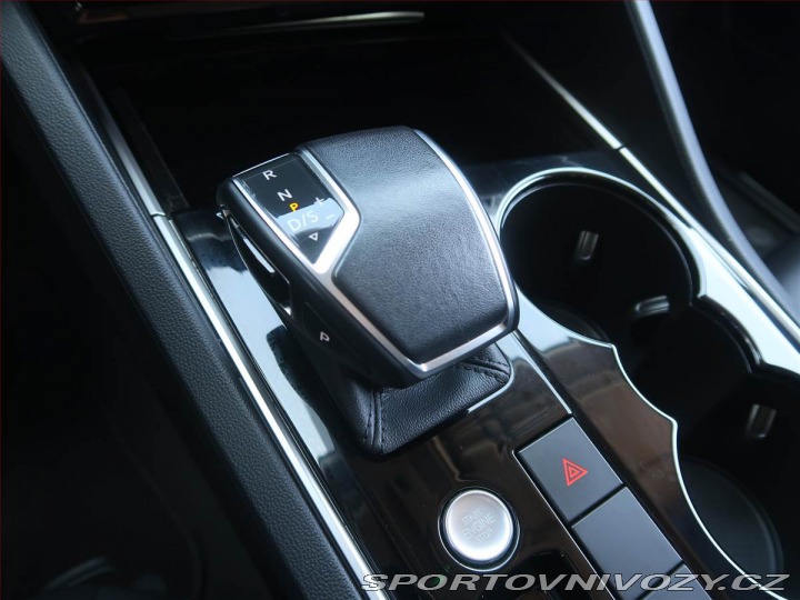 Volkswagen Ostatní modely Touareg 3.0 TDI 2020
