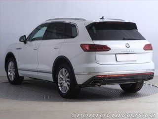 Volkswagen Ostatní modely Touareg 3.0 TDI 2020