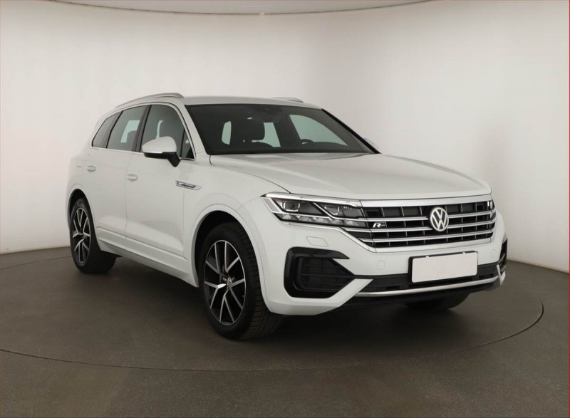 Volkswagen Ostatní modely Touareg 3.0 TDI, 4x4, Vzduch, ACC