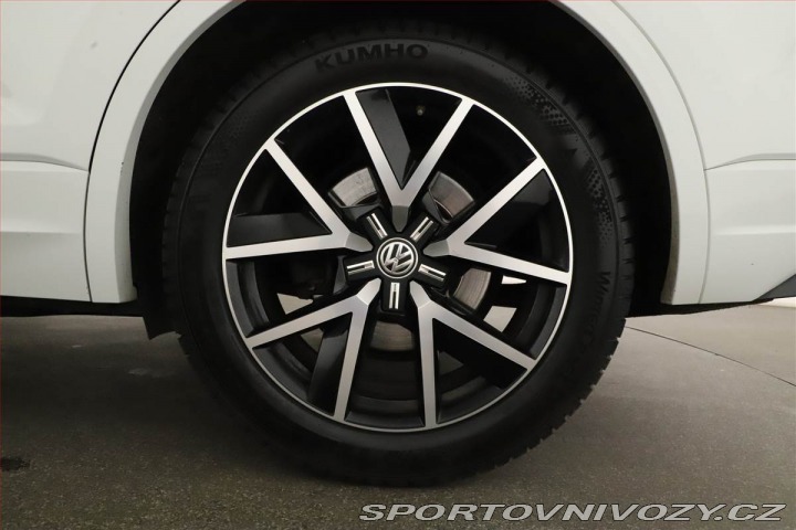 Volkswagen Ostatní modely Touareg 3.0 TDI, 4x4, Vzduch, ACC 2020