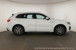 Volkswagen Ostatní modely Touareg 3.0 TDI, 4x4, Vzduch, ACC 2020