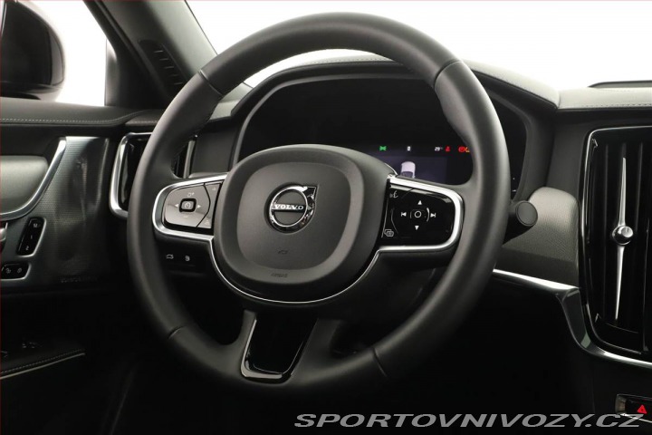 Volvo S90 T8 Recharge 2024